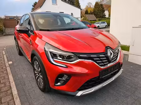 Renault Captur E-Tech 1.6 160 Initiale Paris