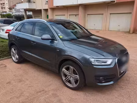 Audi Q3 2.0 TDI 140 S line