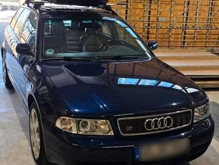Audi A4 S4 V6 2.7 T 265 quattro