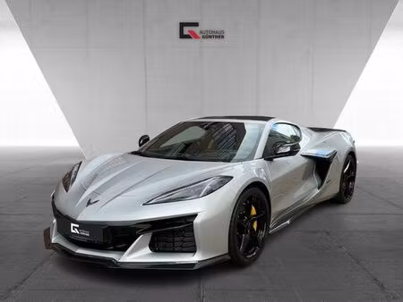 Corvette C8 E-Ray