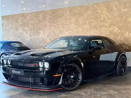 Dodge Challenger SRT Hellcat V8 6.2