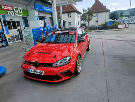 Volkswagen Golf GTI 2.0