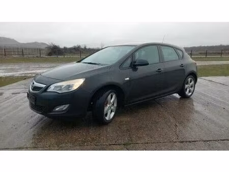 Opel Astra 1.7 CDTI 110