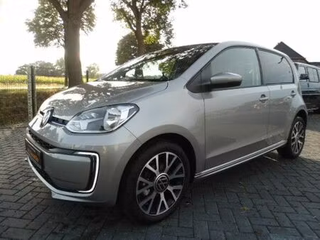 Volkswagen up! 83 Style