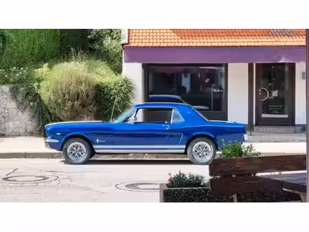 Ford Mustang V8 4.9