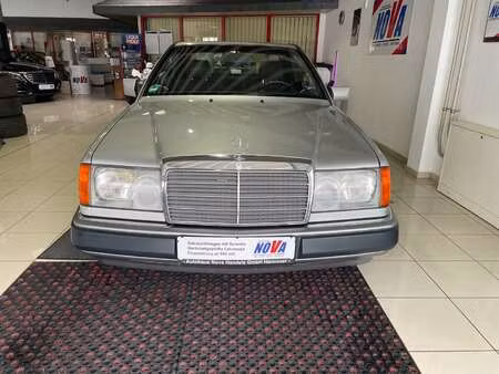 Mercedes-Benz Classe E E 220