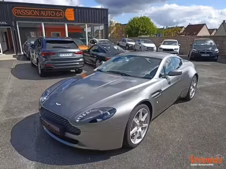 Aston Martin Vantage V8 4.3 380