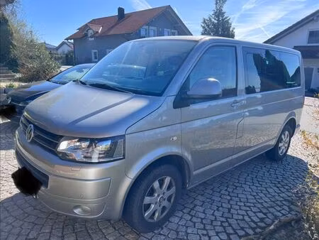 Volkswagen Transporter T5 2.0 TDI 114