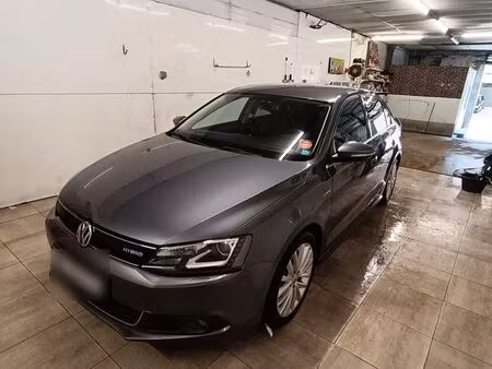 Volkswagen Jetta 1.4 170
