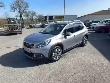 Peugeot 2008 1.2 PureTech 110 Allure