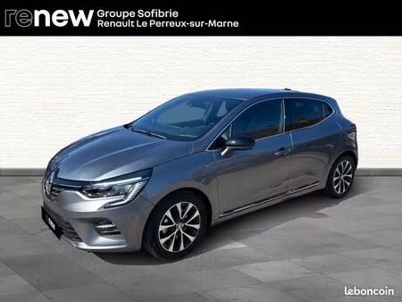 Renault Clio E-Tech 1.6 145 Techno