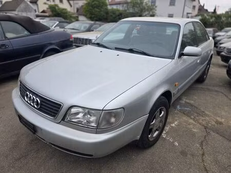 Audi A6 V6 2.8 174 quattro