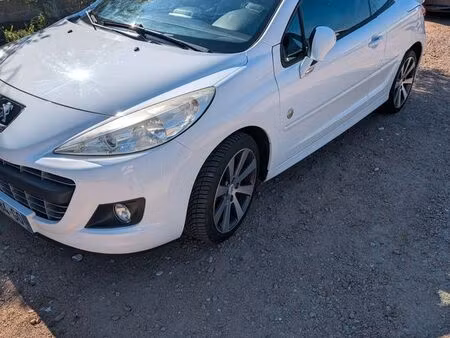 Peugeot 207 CC 1.6 HDi 110