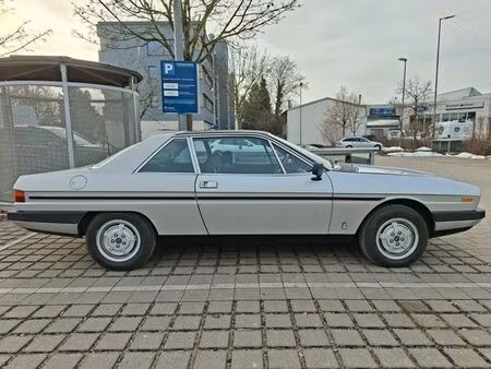 Lancia Gamma 2.0
