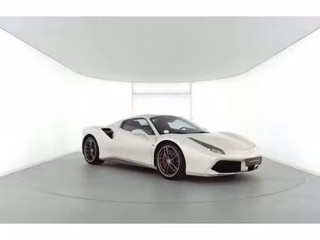 Ferrari 488 Spider 3.9 T 670