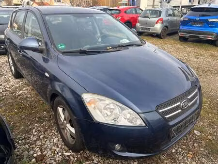 Kia Ceed 2.0 CRDi 140 EX