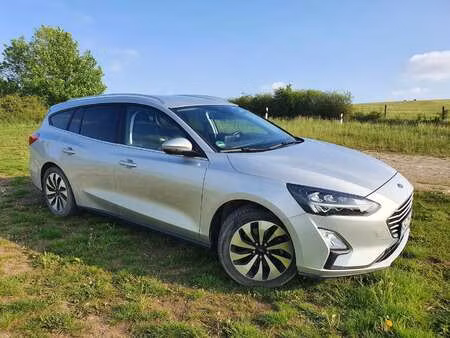 Ford Focus 1.0 125