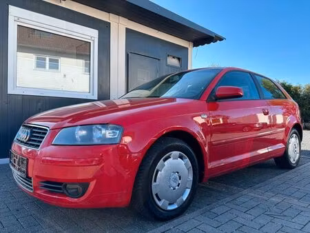 Audi A3 1.6 102 Ambiente