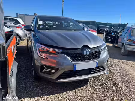 Renault Arkana E-Tech 1.6 145