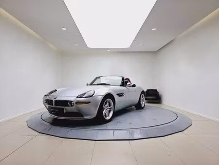 BMW Z8 V8 5.0 400