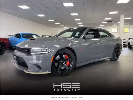 Dodge Charger V8 6.4
