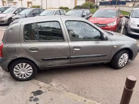Renault Clio 1.4 98 RXT