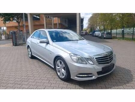 Mercedes-Benz Classe E E 220 2.1 CDI 170