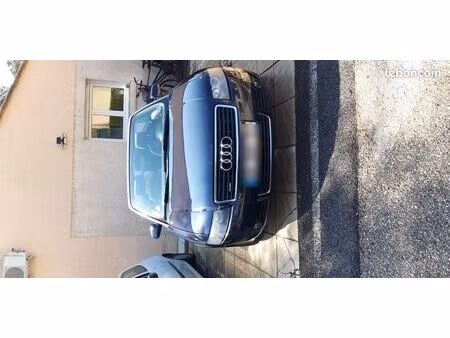 Audi A4 V6 3.0 220