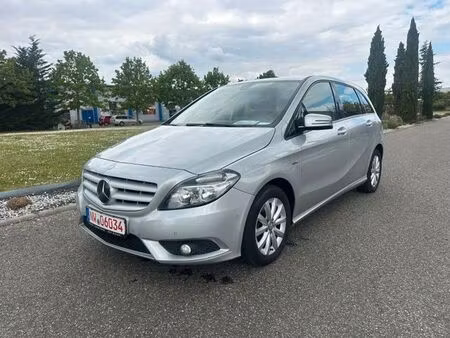 Mercedes-Benz Classe B B 180
