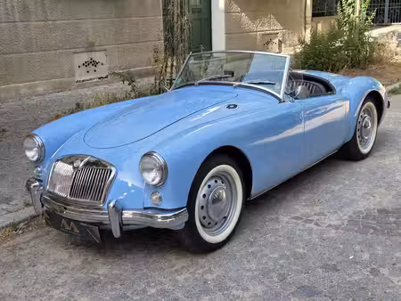 MG MGA 