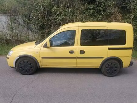 Opel Combo 1.2 CDTI