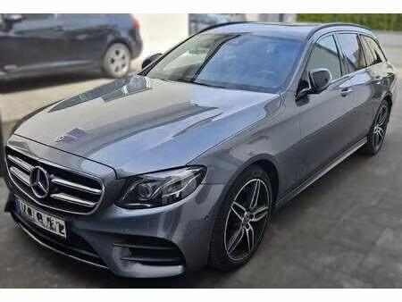 Mercedes-Benz Classe E E 400 E AMG Line 4Matic