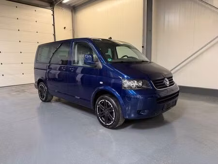 Volkswagen Transporter T5 1.9 TDI 102
