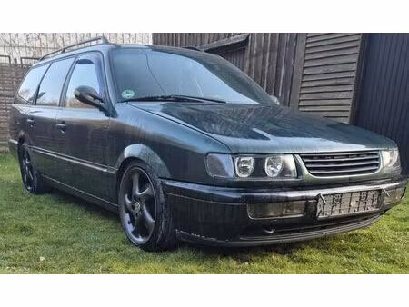 Volkswagen Passat VR6 V6 2.8 174