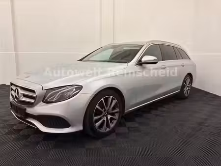 Mercedes-Benz Classe E E 220 2.0 194