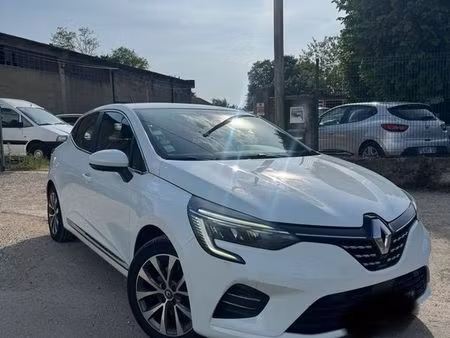 Renault Clio E-Tech 1.6 140