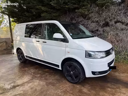 Volkswagen Transporter T5 2.0 TDI 140