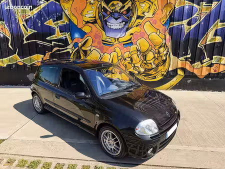 Renault Clio RS 2.0 172