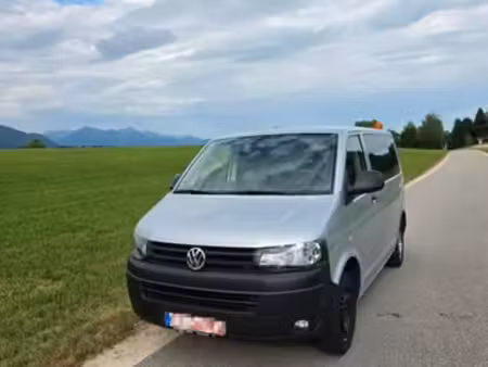 Volkswagen Transporter T5 2.0 TDI 102