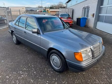 Mercedes-Benz Classe E 230 E