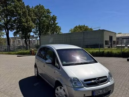 Opel Meriva 1.6 90