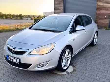 Opel Astra 1.4 140 Edition