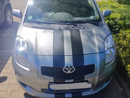 Toyota Yaris 1.3 VVT-i 87
