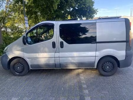 Renault Trafic 1.9 dCi 101