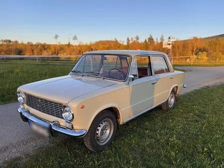 Lada 1200 