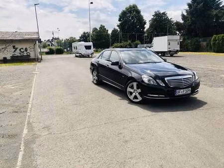 Mercedes-Benz Classe E E 200 2.1 CDI 136 Elegance