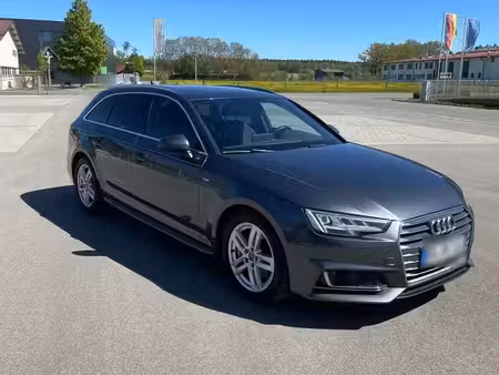 Audi A4 2.0 TDI 190 S line