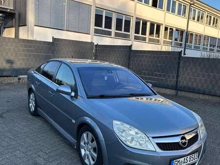Opel Vectra 2.2 155 Edition Plus