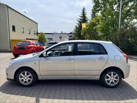Toyota Corolla 1.4 90