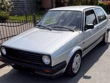Volkswagen Golf 1.8 90 CL
